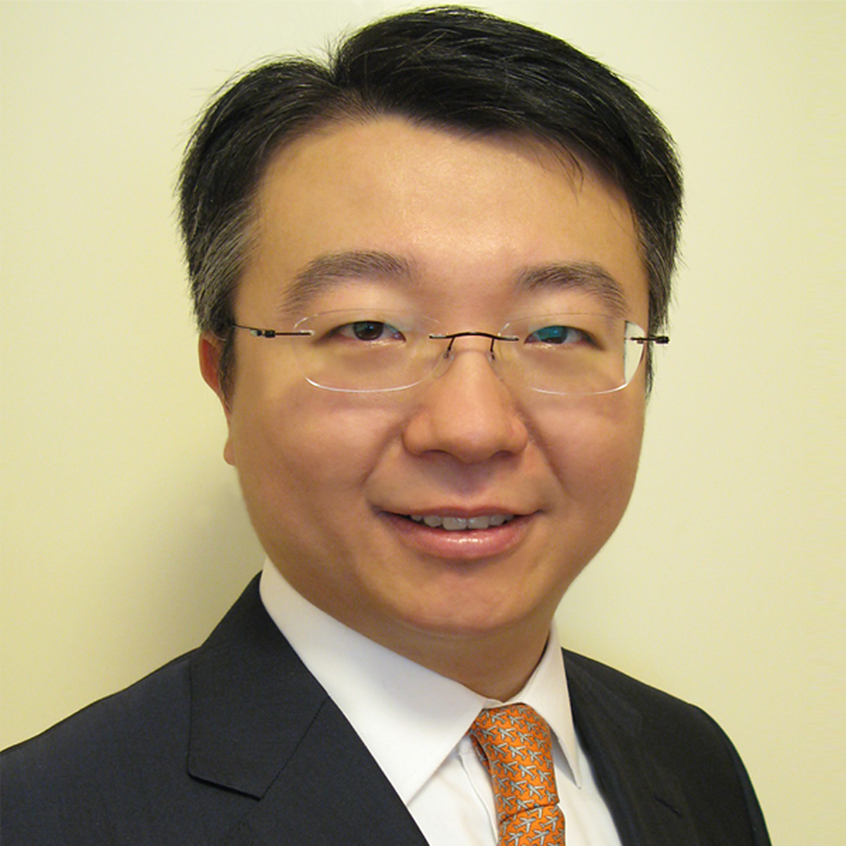 Dr. Alfred Shang